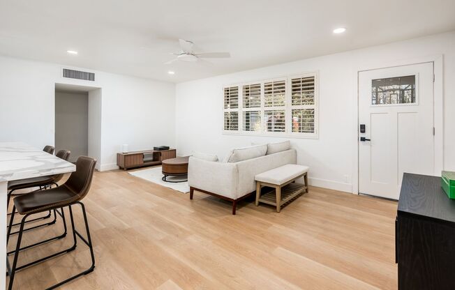Fully Furnished 3/2 SFH in Central Phoenix