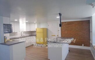 1411 N 13 ST