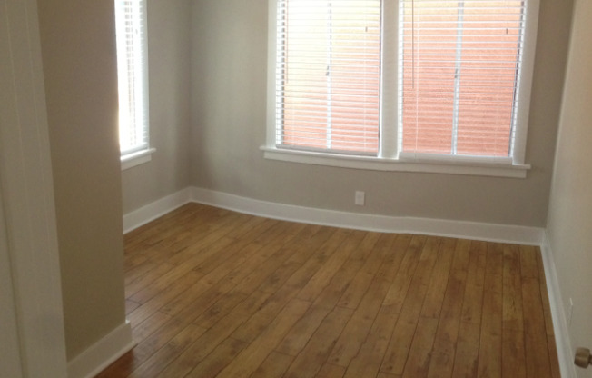 2 beds, 1 bath, $2,325