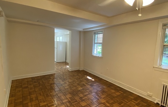 2820 Devonshire Place, NW