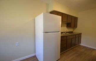 1 bed, 1 bath, 650 sqft, $725, Unit 02