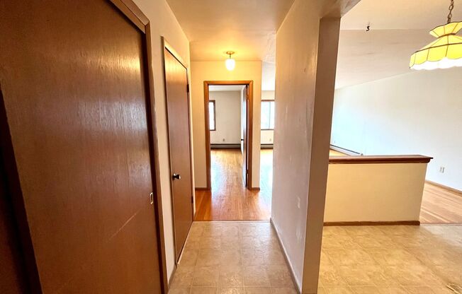 1 bed, 1 bath, $1,015, Unit 13