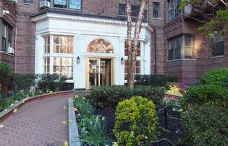 69-40 Yellowstone Boulevard