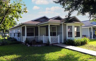 3 beds, 1 bath, $1,800