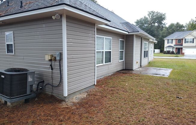 3 beds, 2 baths, $1,850