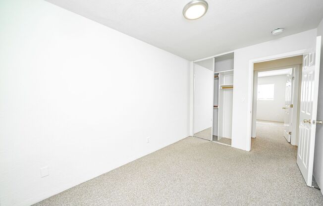 3 beds, 1 bath, $2,795, Unit D