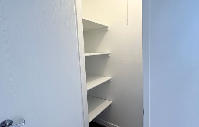 1 bed, 1 bath, 636 sqft, $1,625, Unit 226