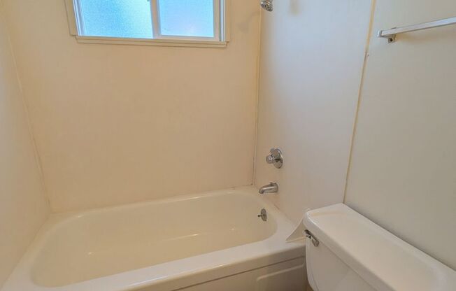 1 bed, 1 bath, 650 sqft, $1,160, Unit 3515-14