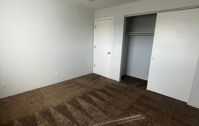 2 beds, 1 bath, $1,495