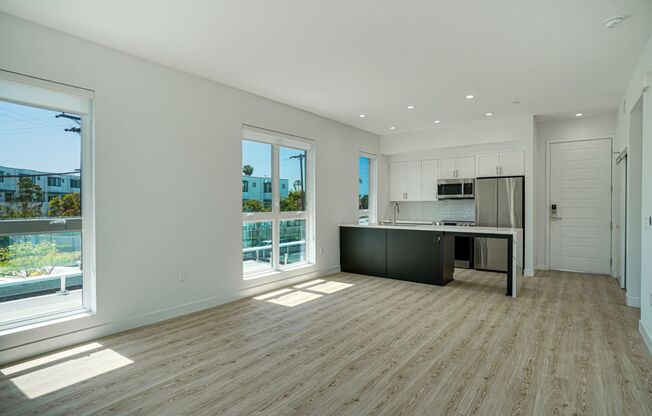 2 beds, 2 baths, 853 sqft, $3,795, Unit 229