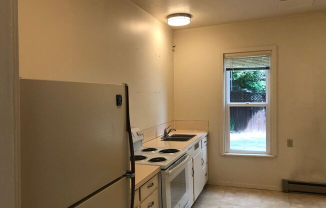 1 bed, 2 baths, 800 sqft, $1,195, Unit #1