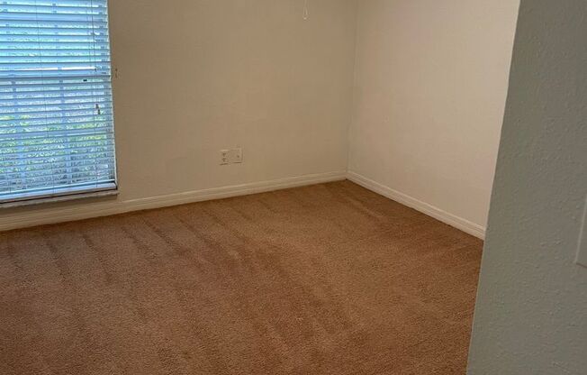 2 beds, 2 baths, 912 sqft, $1,300, Unit 315-102