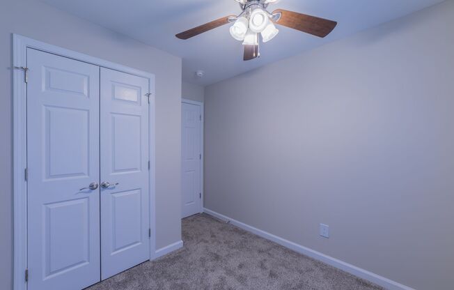 3 beds, 1.5 baths, 1,075 sqft, $1,650, Unit 723HCI