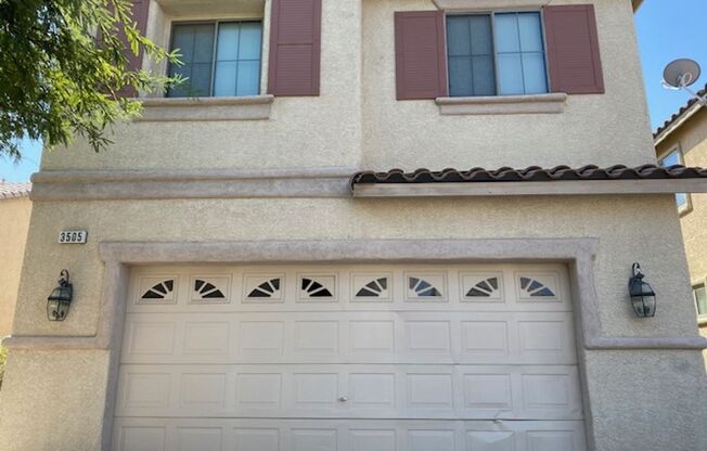 Southern Highlands 4 Bedroom- Single Family Home!