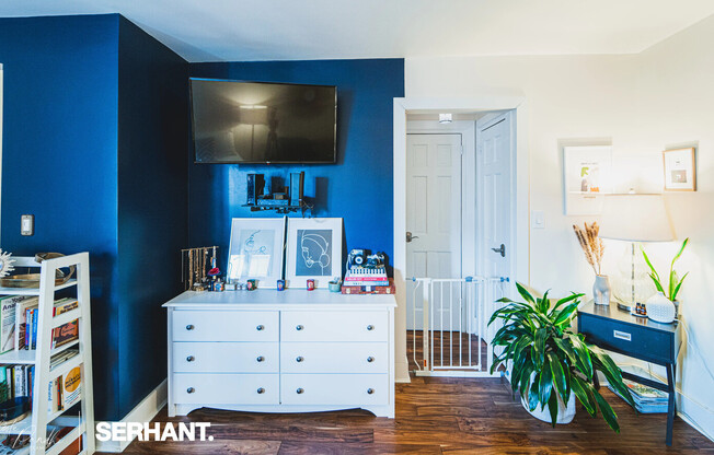 Studio, 1 bath, $3,800, Unit 16L