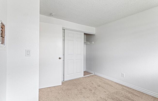 2 beds, 1 bath, 794 sqft, $1,395, Unit 3