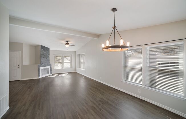5407 Vista Ct