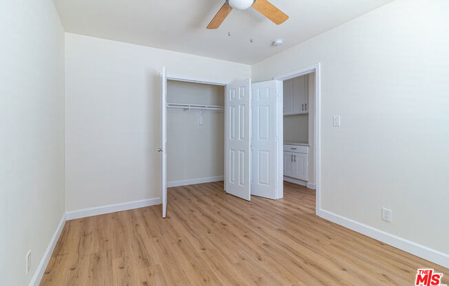 12572 WASHINGTON BLVD