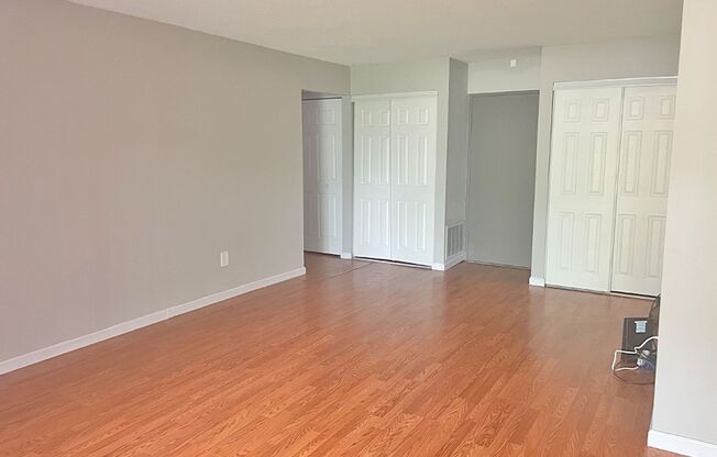 1 bed, 1 bath, 750 sqft, $1,145, Unit 1600-109
