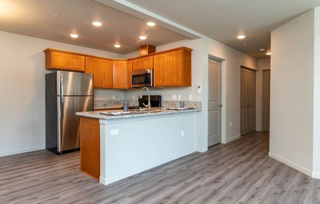 2 beds, 2 baths, 955 sqft, $1,750, Unit B-212