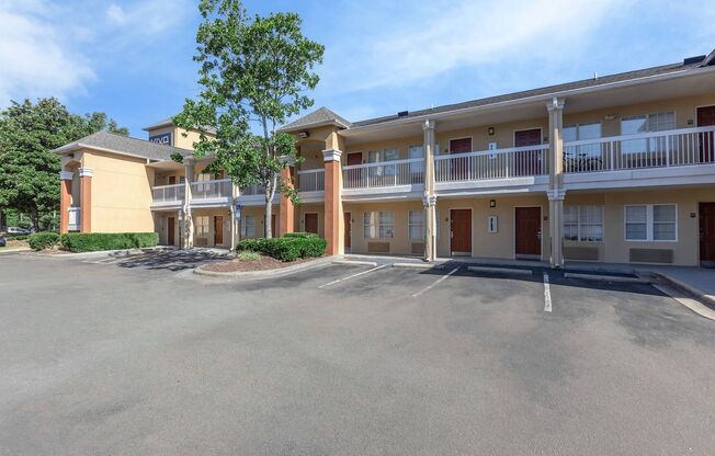 Vivo Living Forest Hills