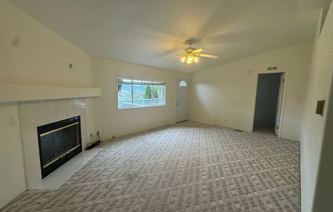 3 beds, 2 baths, $1,550