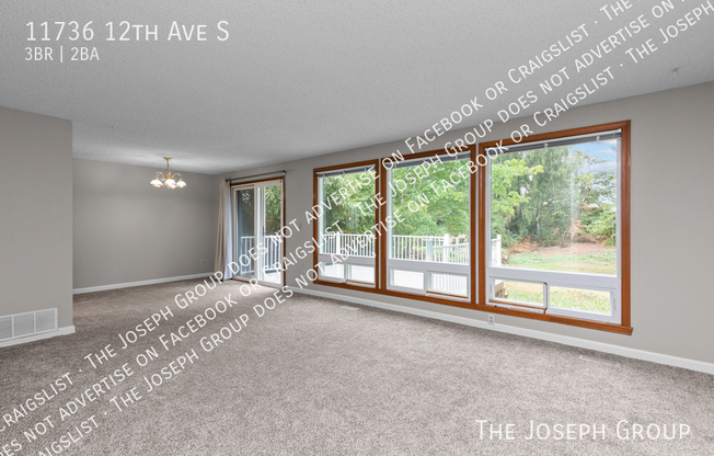 11736 12 AVE S