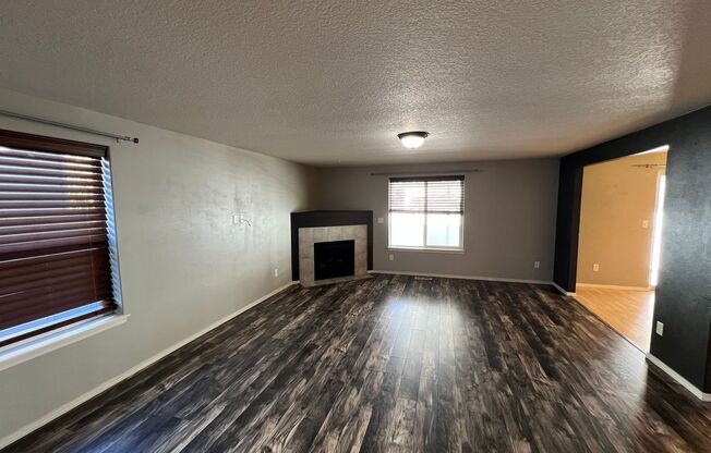 Spacious Landover Commons Home w/ Large Yard for Lease - 2715 NE 125th Ct