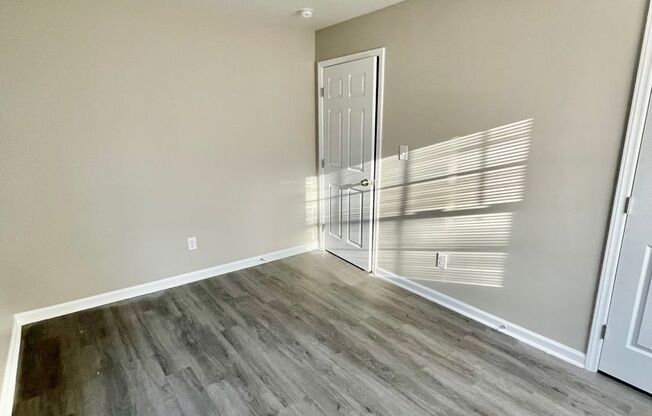 3 beds, 1 bath, $1,495