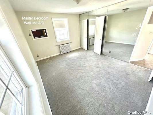 3 beds, 1 bath, 800 sqft, $2,400, Unit 2