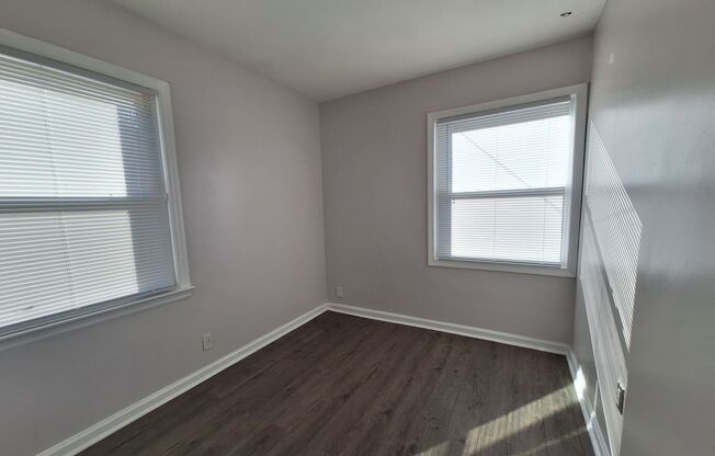 3 beds, 1 bath, $1,500