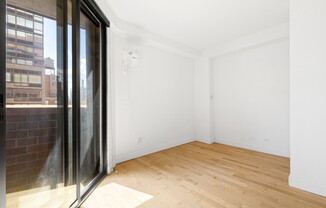 233 E 86 ST