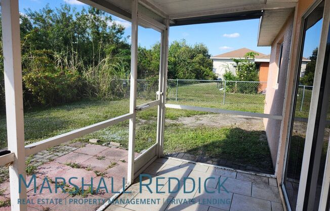 3 beds, 2 baths, $1,499, Unit 712 Jack Ave S