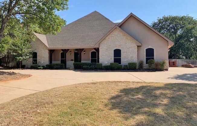 Great 3 Bdrm 2 Bath Home for Lease in Denton, Tx