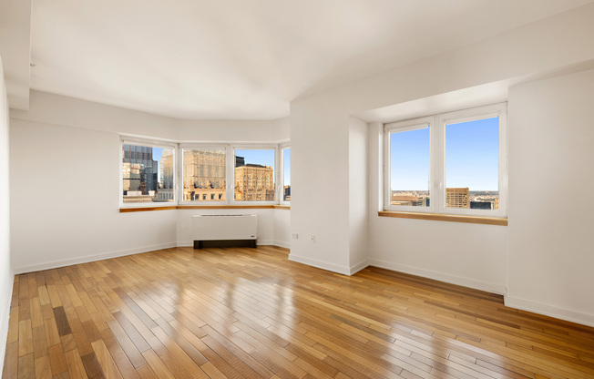 3 beds, 3 baths, 2,571 sqft, $27,000, Unit PH1