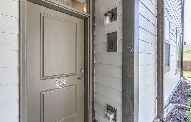 2 beds, 2 baths, 1,343 sqft, $1,845, Unit 13144 Osprey Lane Unit 206 B1343 Beautiful Windows, Amazing Natural Sunlight FB3