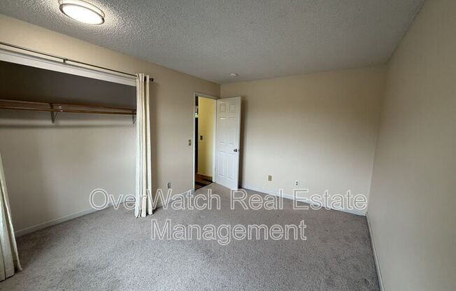 3031 LOIS DR