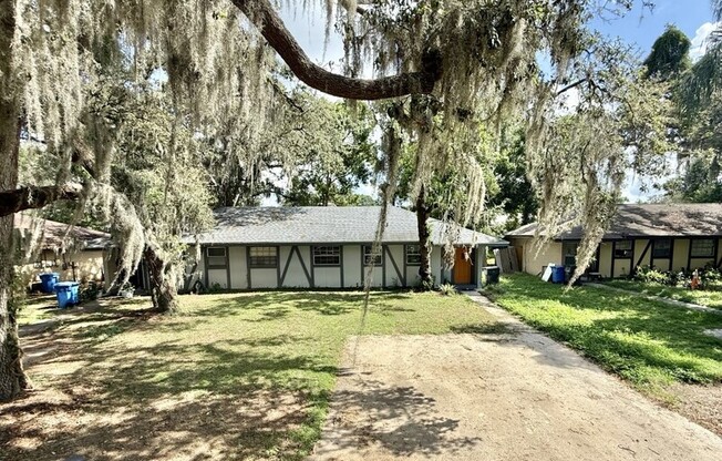 1337 EAGLEVIEW DR