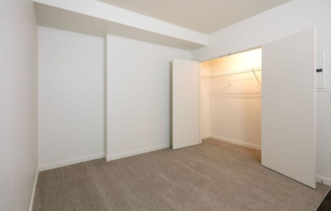 1 bed, 1 bath, 640 sqft, $1,995, Unit 411