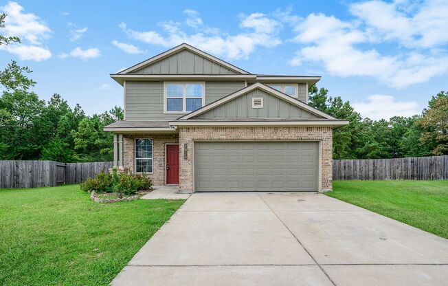 READY FOR MOVE IN!!  3 bed/2.5 bath - 2 story in Conroe