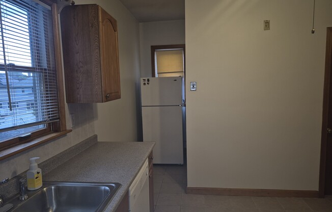105 3 ST