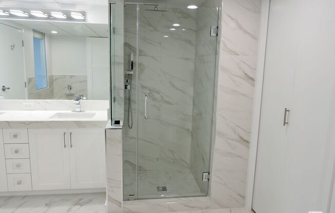 1 bed, 2 baths, 882 sqft, $4,295, Unit 619