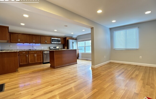 171 LEXINGTON ST