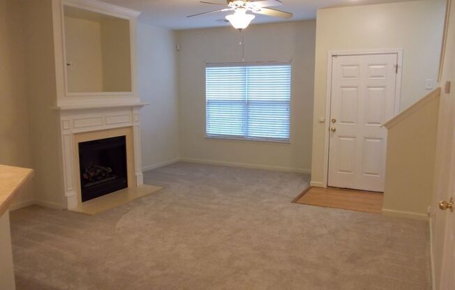 End Unit 2 story, 3 Bedroom Townhome near Mint Hill