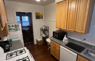 1 bed, 1 bath, 750 sqft, $1,695, Unit 4522-2B