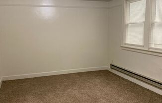 Studio, 1 bath, $725, Unit #103