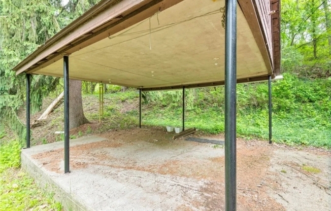 2555 COLE RD