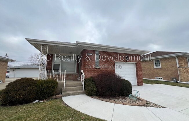 7613 N HARLEM AVE