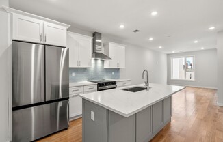 267 OLD COLONY AVE