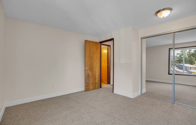 2 beds, 1.5 baths, 1,050 sqft, $2,049, Unit 214-784D